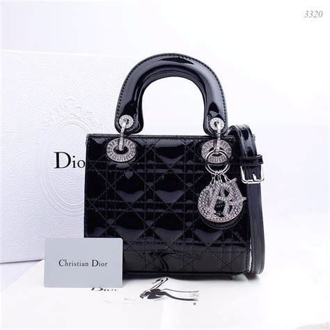 harga tas merk christian dior|merk tas terkenal.